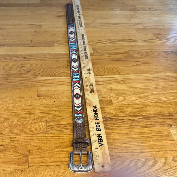 Ariat Brown Leather Belt with Silver Buckle and Colorful - Picture 11 of 12